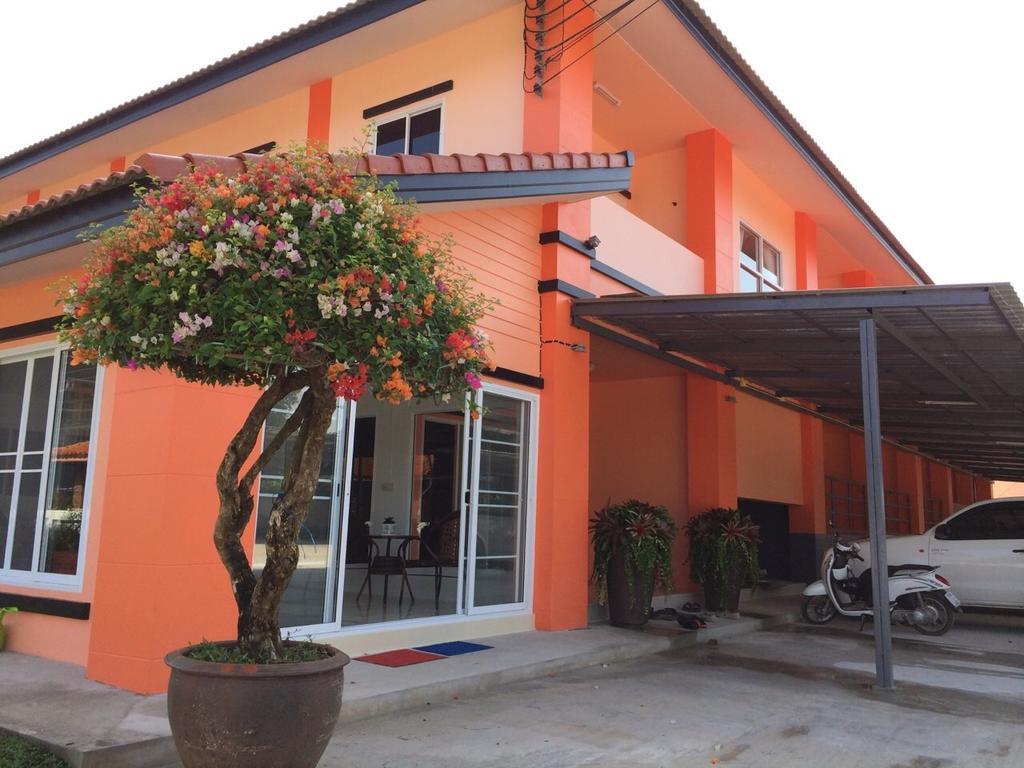 Isabel Boutique Hotell Chiang Rai Exteriör bild