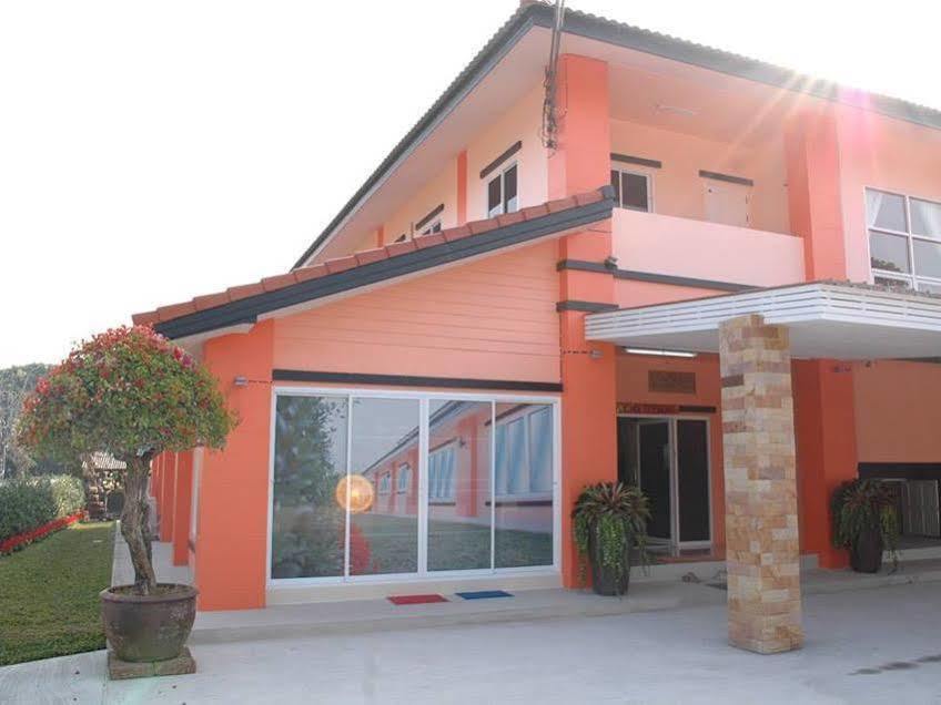 Isabel Boutique Hotell Chiang Rai Exteriör bild